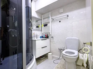 Фото 10 2-комн. квартира в Мухтар Ашрафий