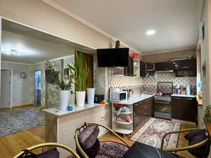 Фото 4 2-комн. квартира в Лисунова