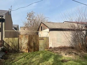 Фото 3 Участок в Мирзо-Улугбекском районе