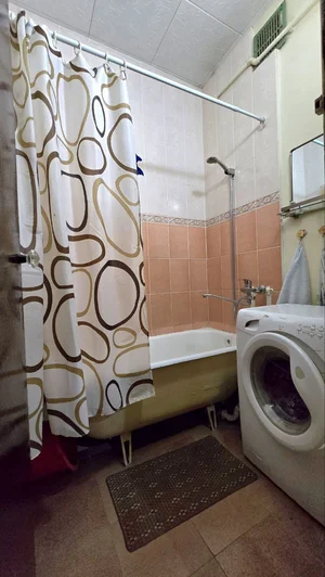 Фото 2 2-комн. квартира в недалеко от базара