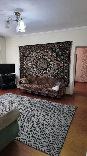 Фото 1 2-комн. квартира в Юнусабаде