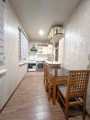 Фото 2 2-комн. квартира в Максим Горького