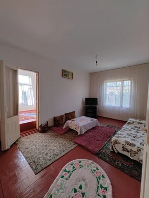 Фото 2 1-комн. квартира в М.Улугбек туман