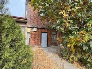 Фото 1 2-комн. дом в Мирзо-Улугбекском районе