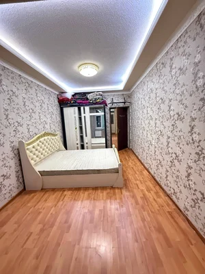 Фото 1 2-комн. Комната в Сергиле 6а