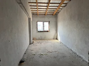 Фото 2 3-комн. квартира в Бектемирском