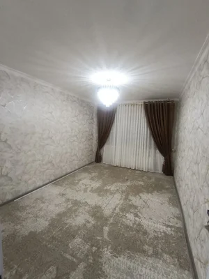 Фото 1 2-комн. квартира в Микрорайоне