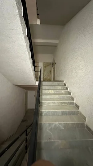 Фото 2 3-комн. квартира в Вокзале