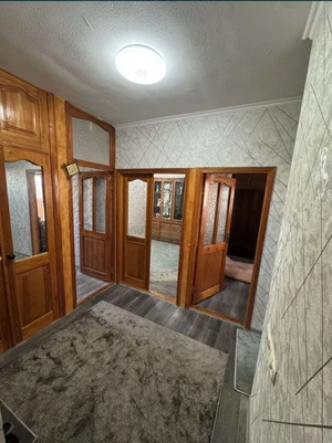 Фото 6 3-комн. квартира в Химиков