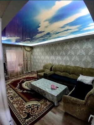Фото 1 3-комн. квартира в Военном городке