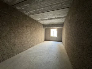 Фото 3 2-комн. квартира в новостройке на Спитаменшохе