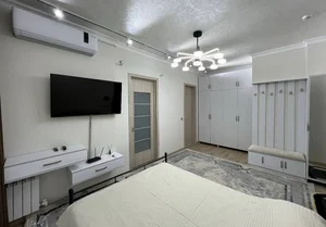 Фото 1 1-комн. квартира в High Town City