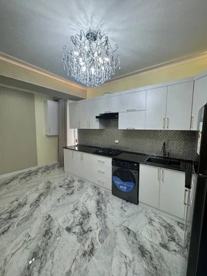 Фото 7 3-комн. квартира в новостройке в районе Икар