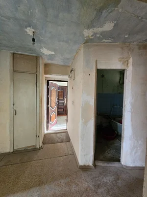 Фото 8 3-комн. квартира в районе без ремонта